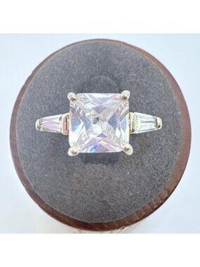 Cubic Zirconia Prong Set Statement Ring Solid Sterling Silver 925 Size 8